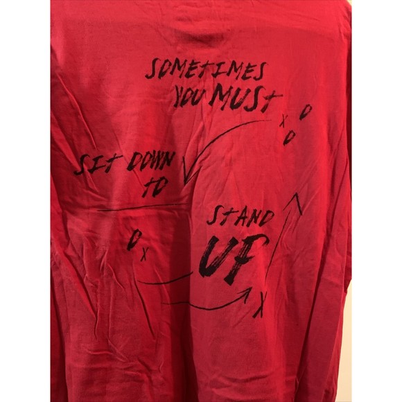 Colin Kapernick Served Fresh Red Short Sleeve T-Shirt Size L Large - Picture 6 of 6
